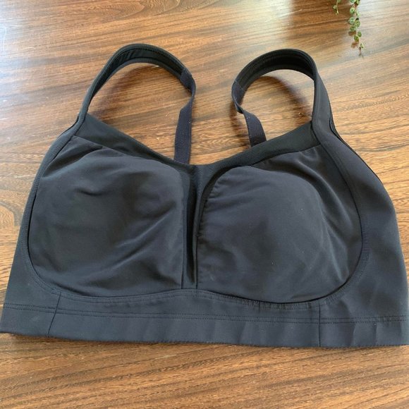 Lululemon sport bra (36E) - Picture 3 of 6